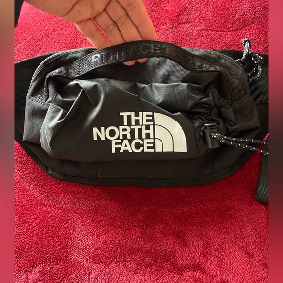 The North Face - Fanny Pack - Picture 10 of 13